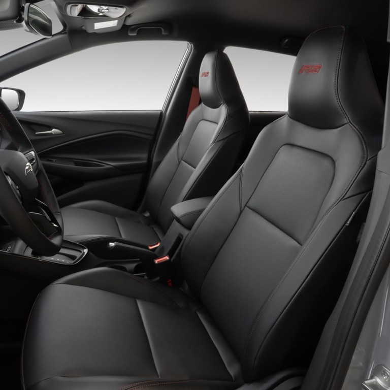 Chevrolet Sonic: Tecnologia e espaço