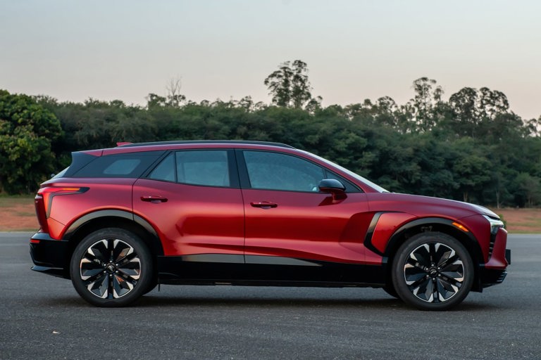 Chevrolet Blazer EV: Um carro elétrico grande com desempenho excepcional
