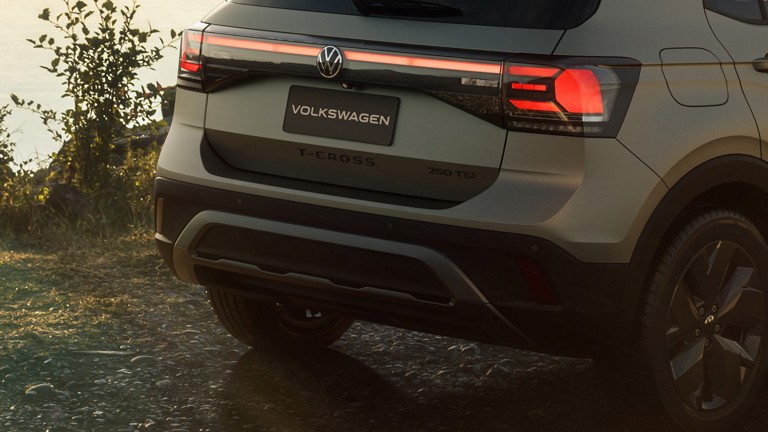 Volkswagen T-Cross: Assinatura noturna