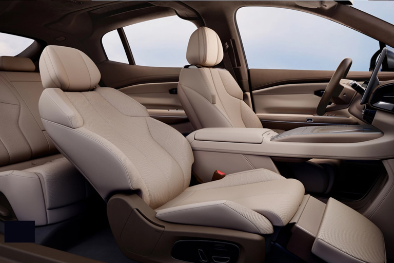 GAC HYPTEC HT: Cabine de conforto multidimensional